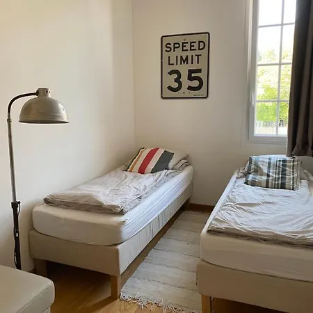 Casa vacanze Duplex House Walk To Town *
