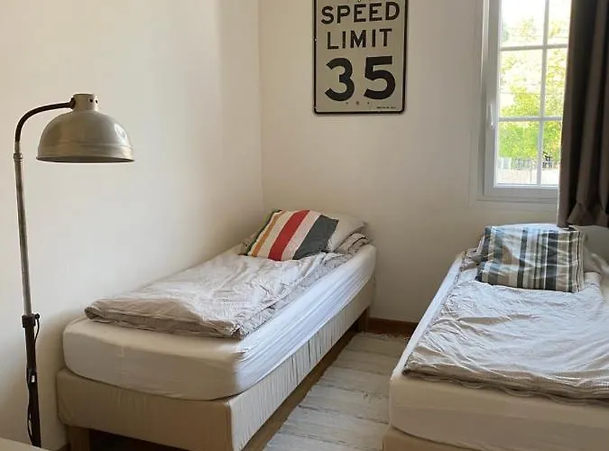 Holiday home Duplex House Walk To Town *